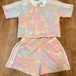 Adidas shorts set
